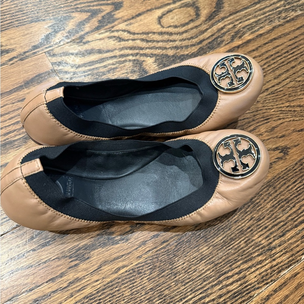 Tory Burch Camel Leather Flats